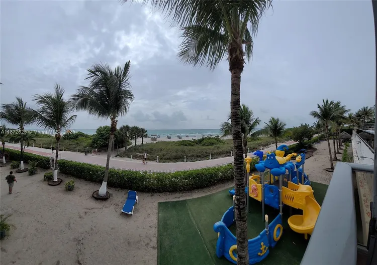 Maison Grande #1535 image #59