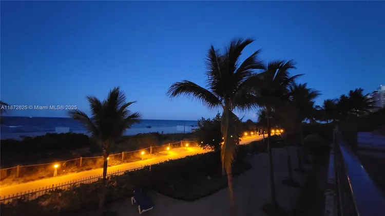 Maison Grande #1535 image #63