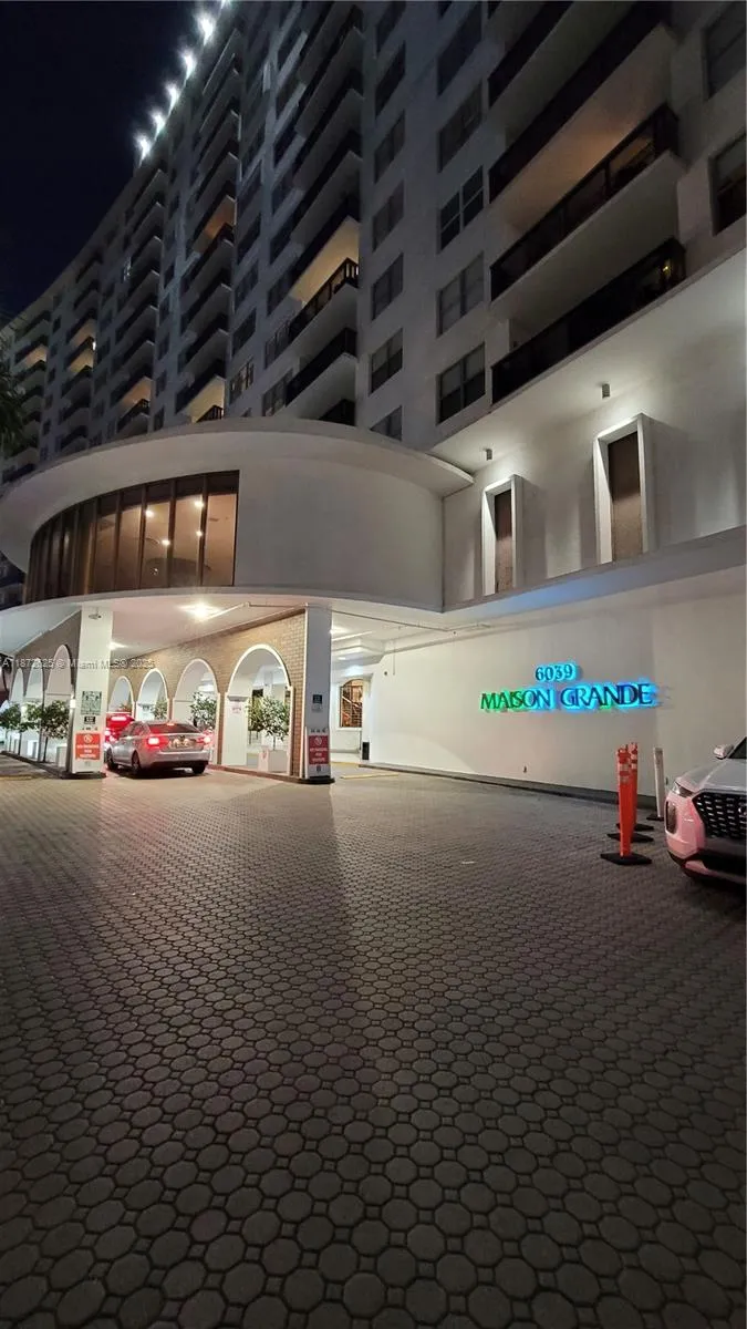 Maison Grande #1535 image #75