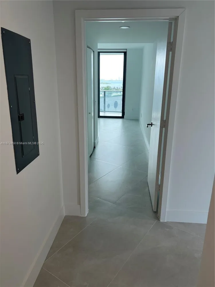 Paraiso Bayviews #906 image #19