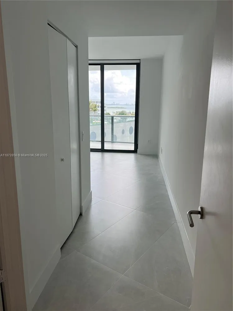 Paraiso Bayviews #906 image #20