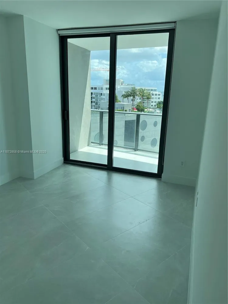 Paraiso Bayviews #906 image #21