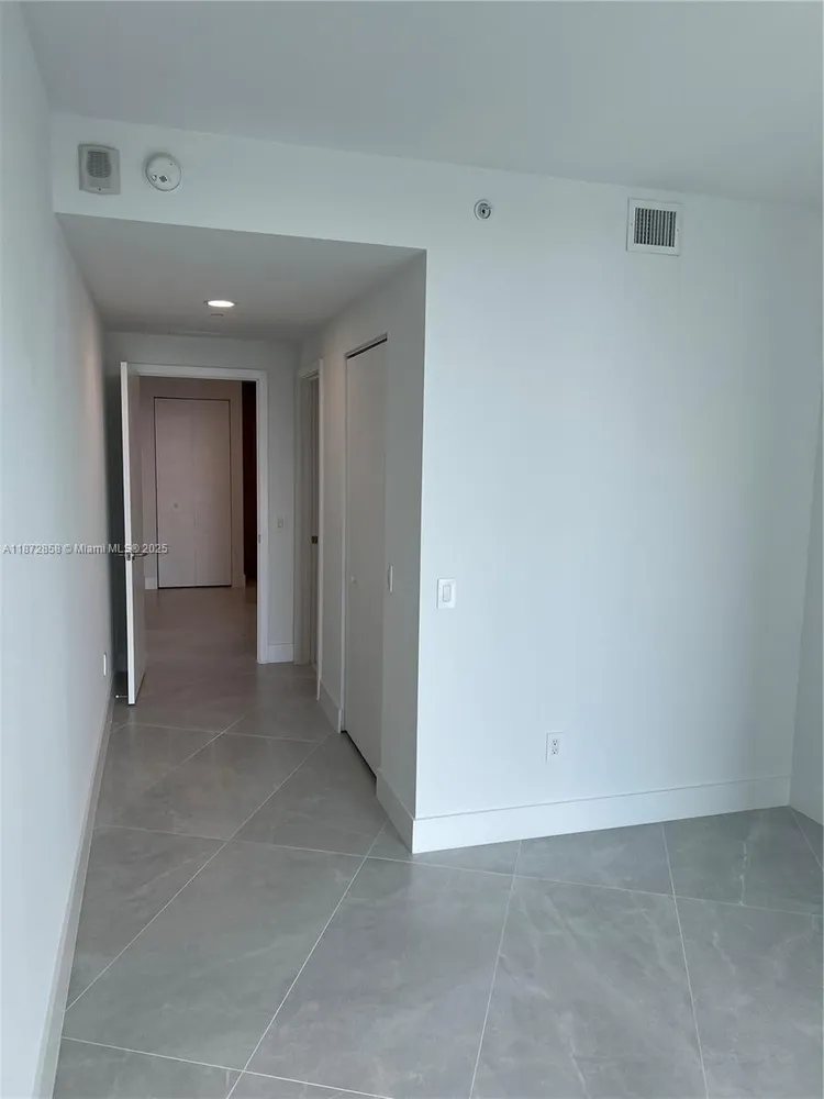 Paraiso Bayviews #906 image #23