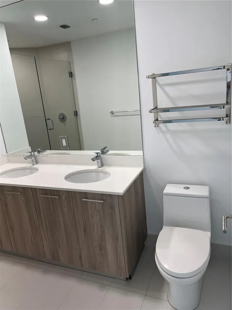 Paraiso Bayviews #906 image #25