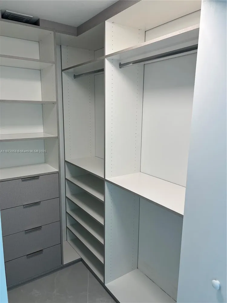 Paraiso Bayviews #906 image #30