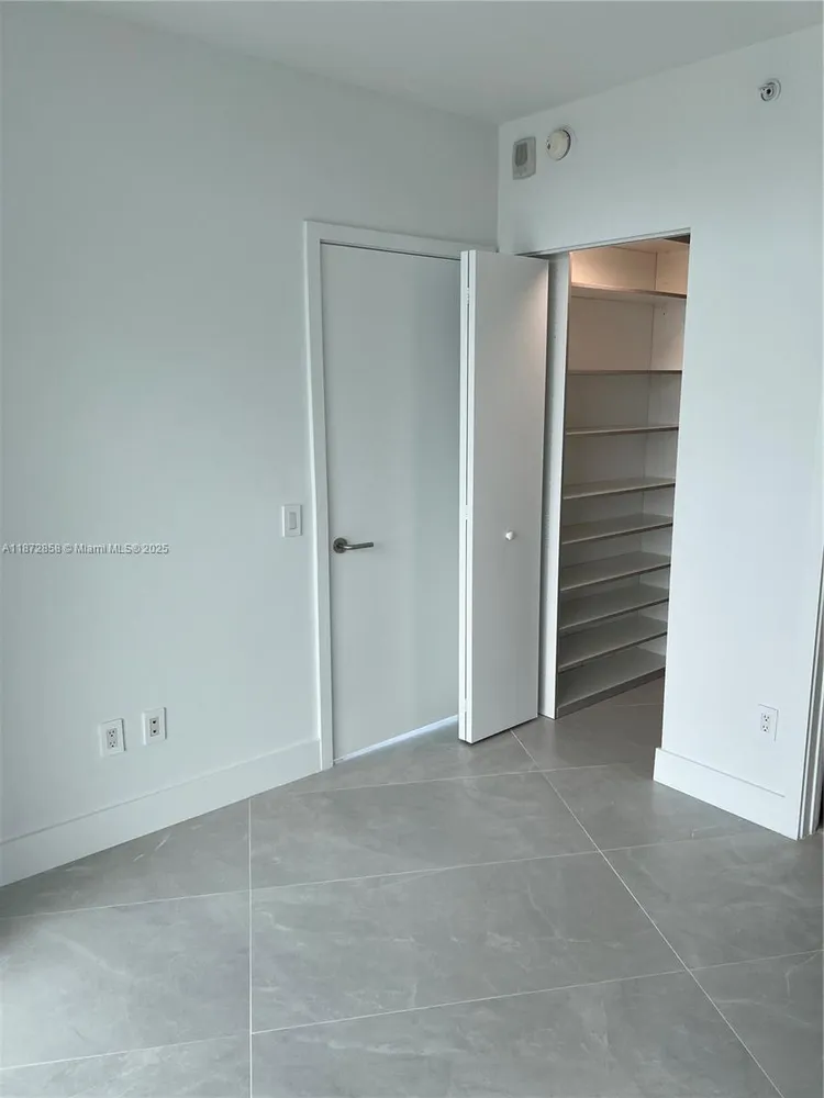 Paraiso Bayviews #906 image #33