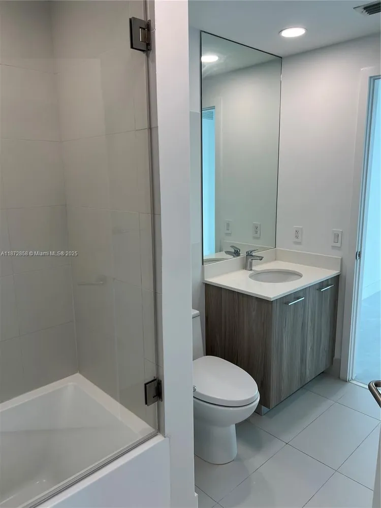 Paraiso Bayviews #906 image #34