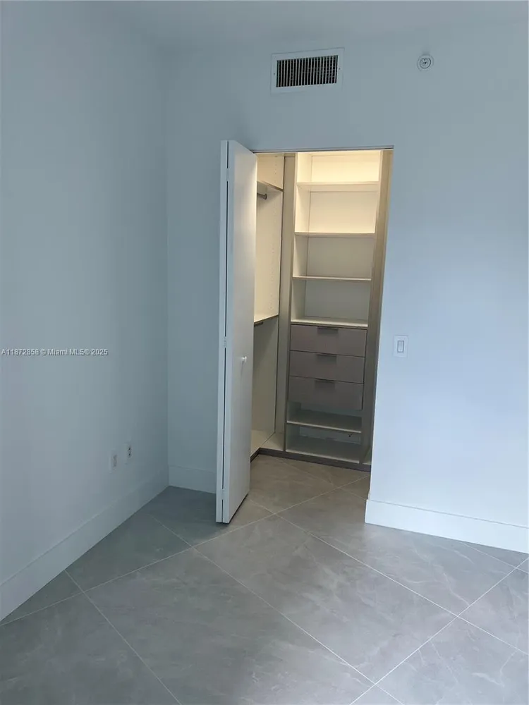 Paraiso Bayviews #906 image #40