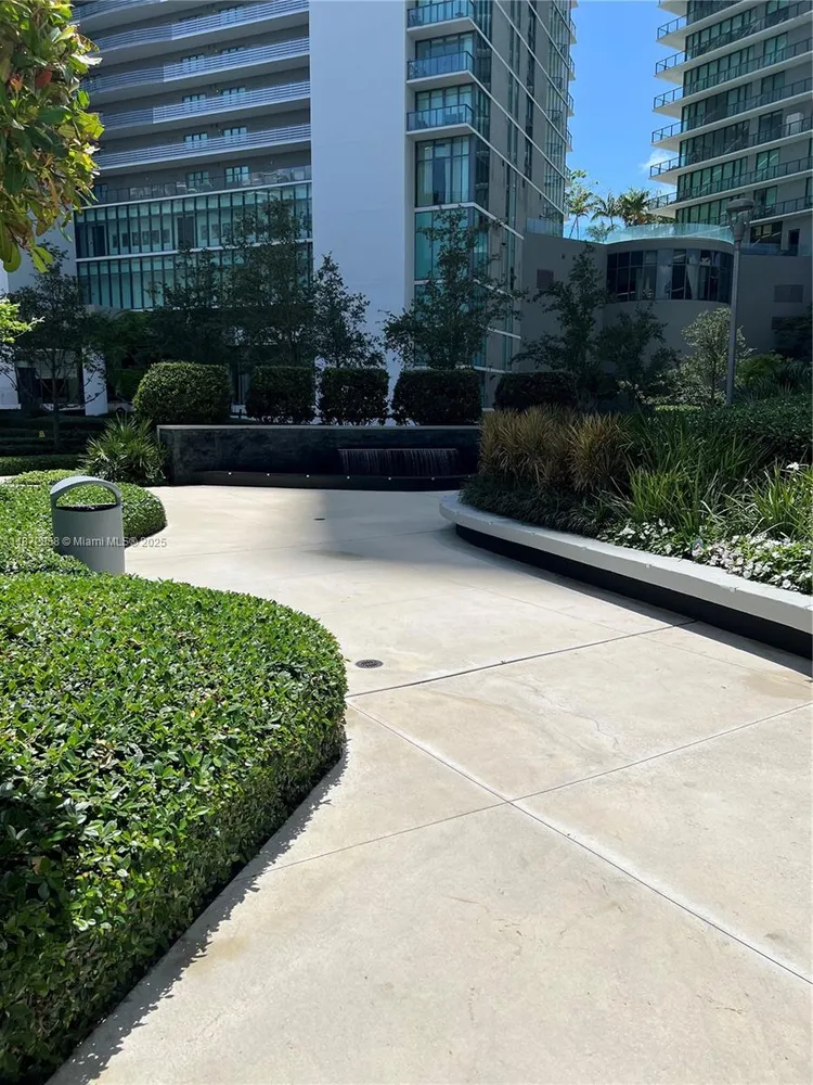 Paraiso Bayviews #906 image #7