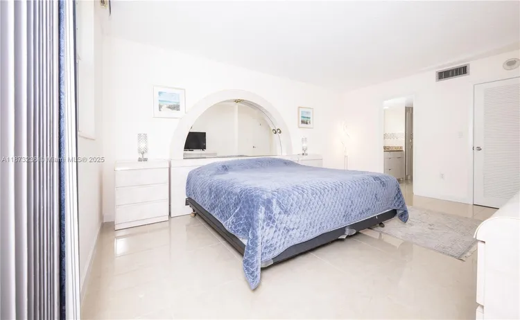 Plaza Towers North #1007 image #20