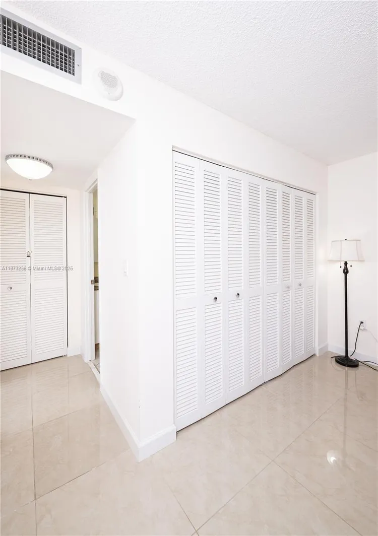 Plaza Towers North #1007 image #40