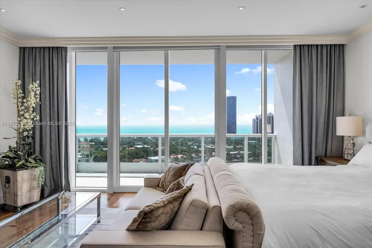 Porto Vita North Tower #2002 image #15