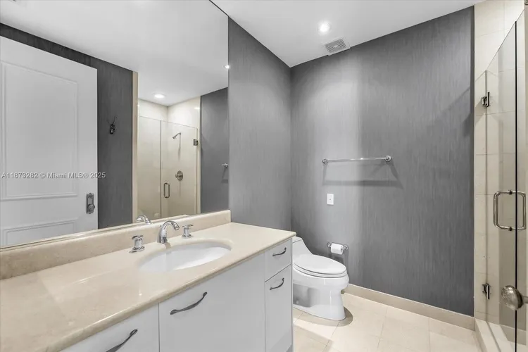 Porto Vita North Tower #2002 image #28