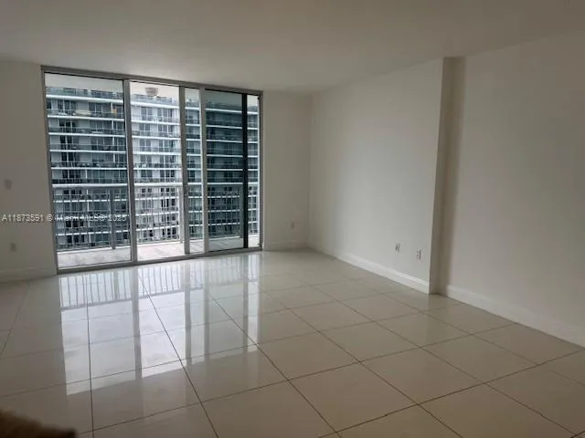 Opera Tower #5207 image #6