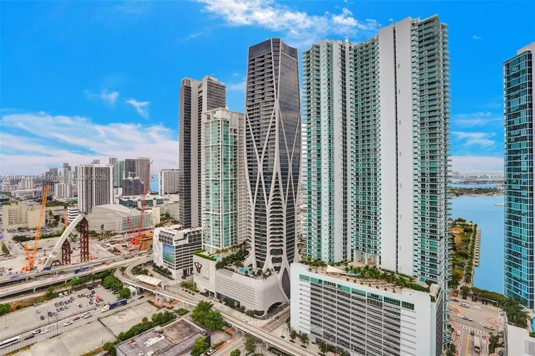 Paramount Miami Worldcenter #3001 image #7