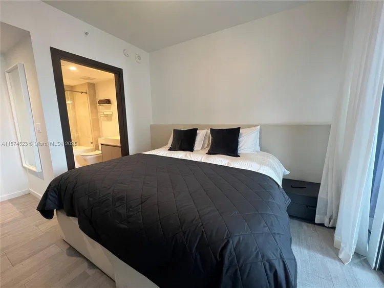 Brickell Flatiron #2201 image #11