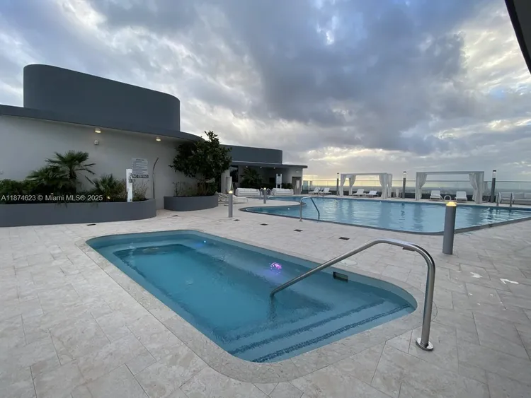 Brickell Flatiron #2201 image #27