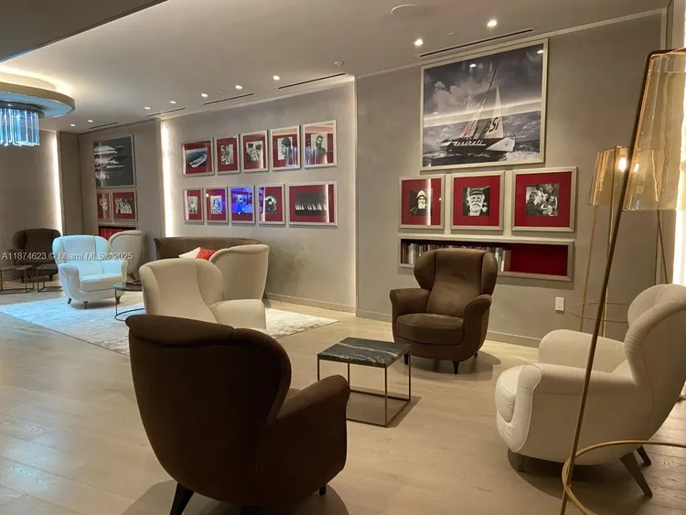 Brickell Flatiron #2201 image #35