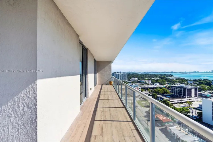 Midtown 2 #H1711 image #10