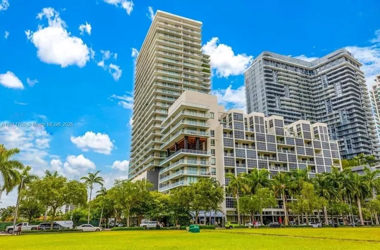 Midtown 2 #H1711 image #32