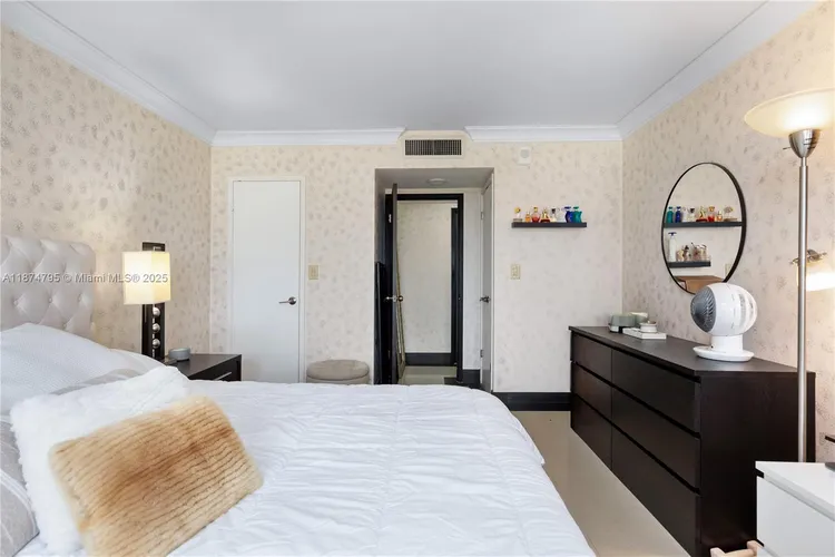 Parker Dorado #1517 image #22