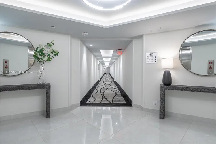 Parker Dorado #1517 image #28