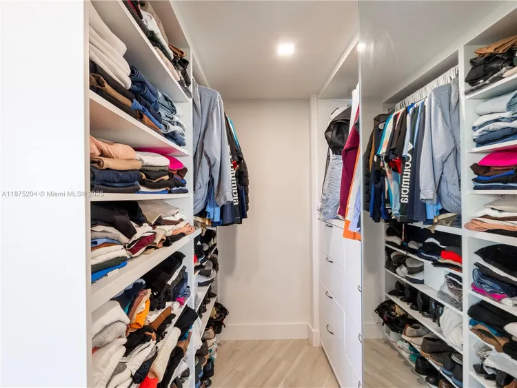 Metropolitan at Brickell #2401 image #16