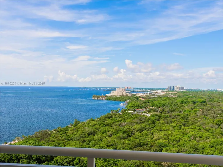 Metropolitan at Brickell #2401 image #18