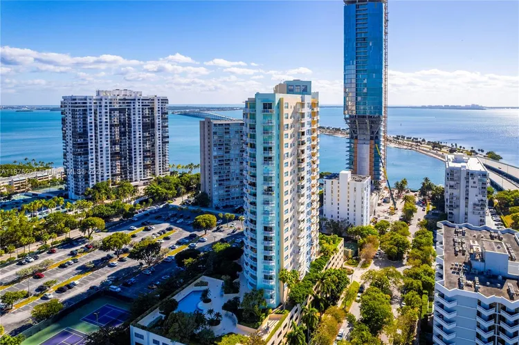 Metropolitan at Brickell #2401 image #23