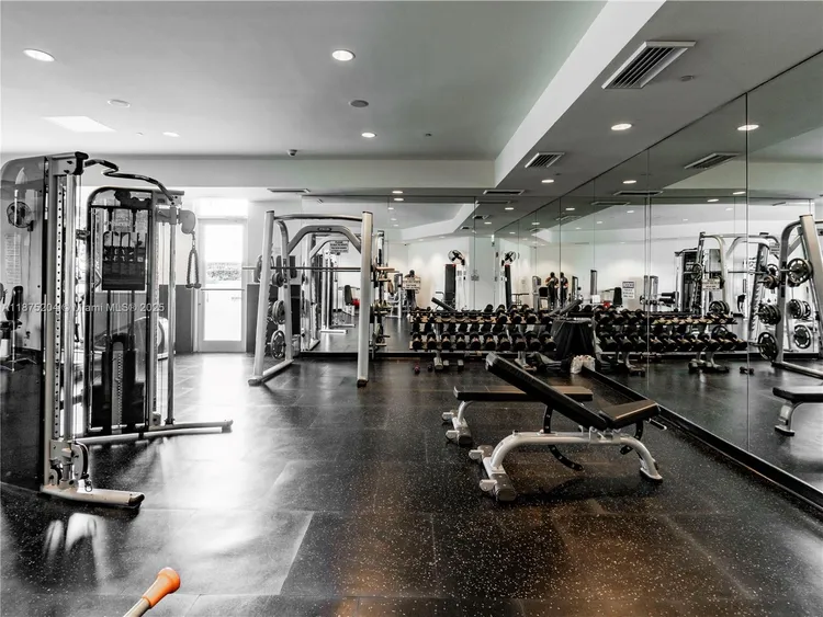 Metropolitan at Brickell #2401 image #26