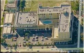 Douglas Grand #529 image #13