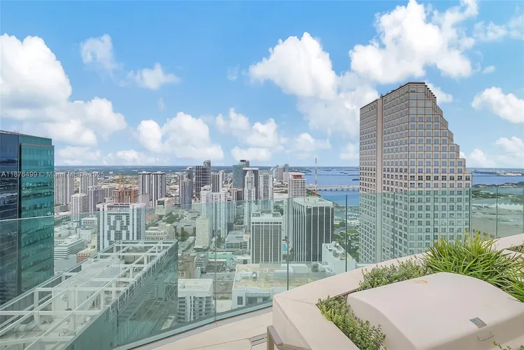 Aston Martin Residences #2402E image #14