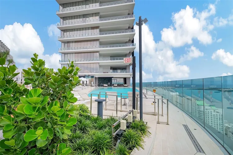 Aston Martin Residences #2402E image #17