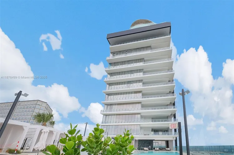 Aston Martin Residences #2402E image #18