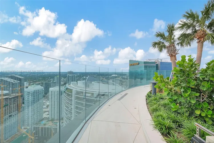 Aston Martin Residences #2402E image #19