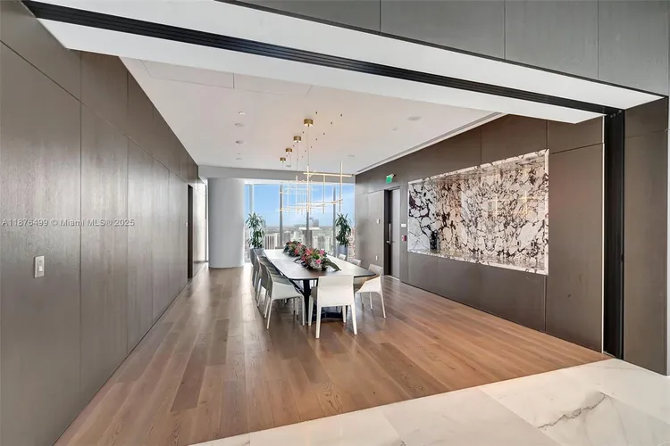 Aston Martin Residences #2402E image #25
