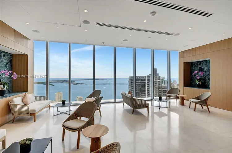Aston Martin Residences #2402E image #32