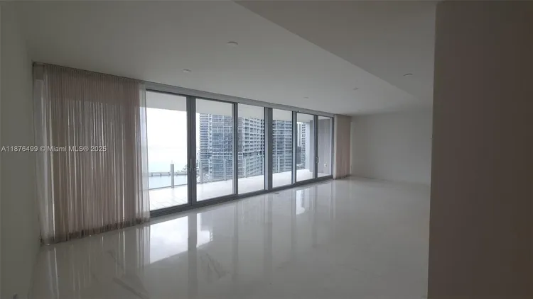 Aston Martin Residences #2402E image #37