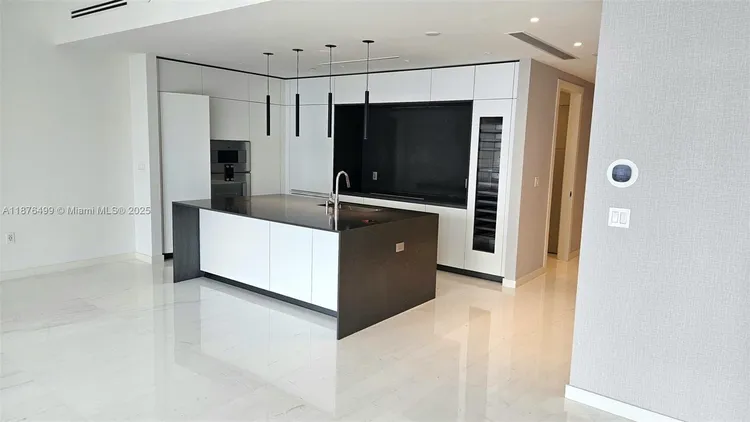 Aston Martin Residences #2402E image #39