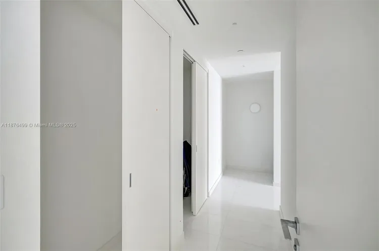 Aston Martin Residences #2402E image #44
