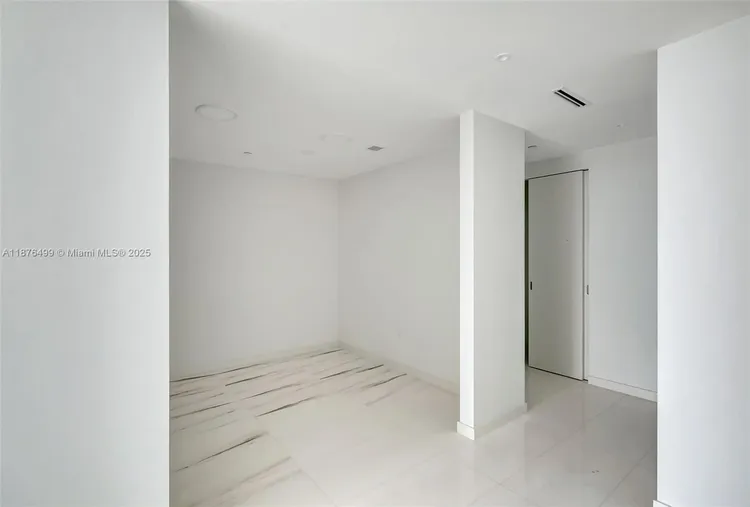 Aston Martin Residences #2402E image #48