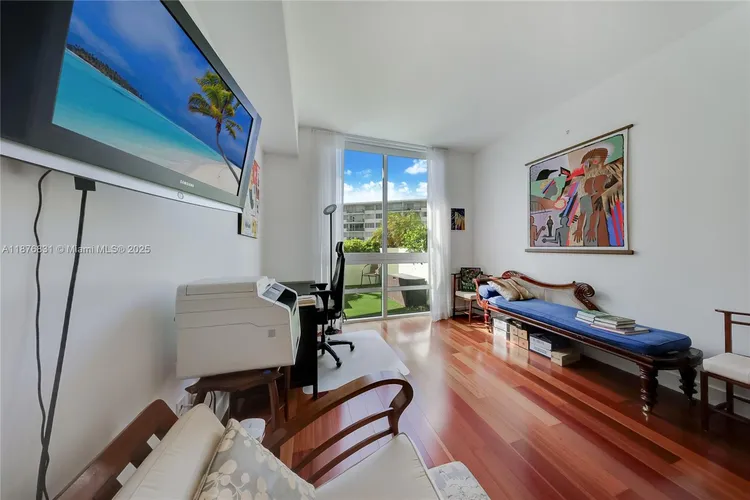 Emerald at Brickell #803 image #6