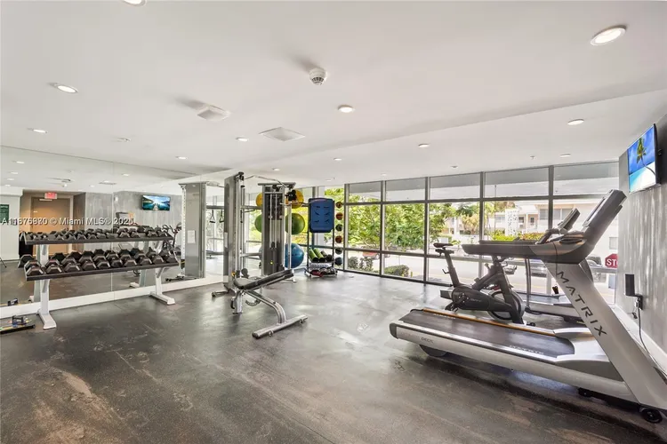 Le Jardin Residences #503 image #24