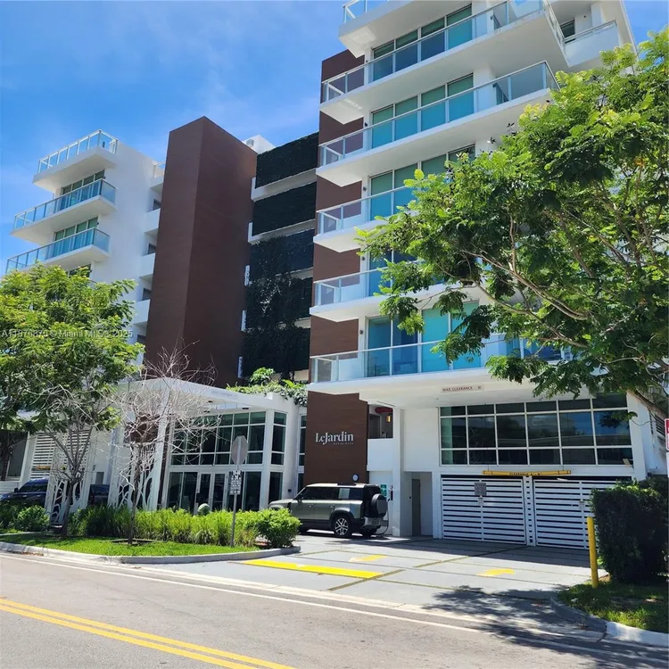 Le Jardin Residences #503 image #26