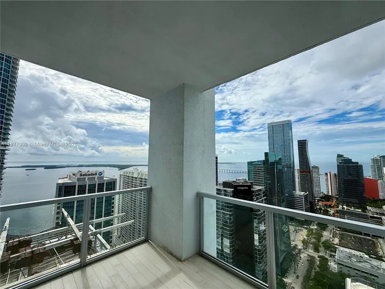 Avenue 1060 Brickell #4305 image #16