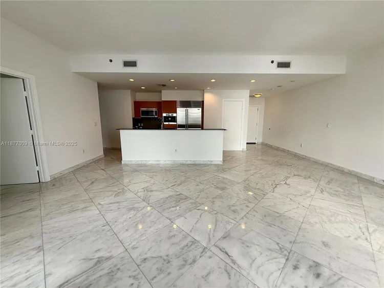 Avenue 1060 Brickell #4305 image #8