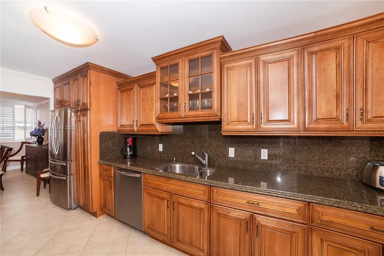 La Mer Estates #604 image #9