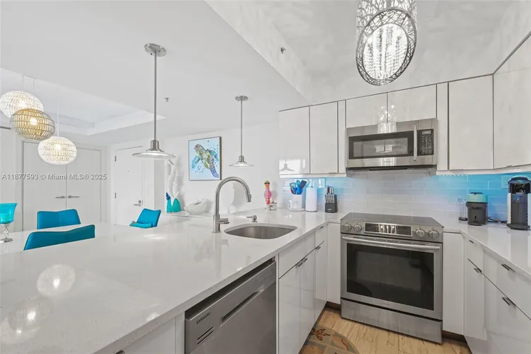 Floridian #2407 image #12