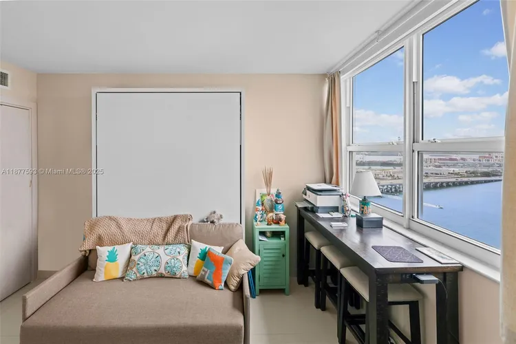 Floridian #2407 image #24