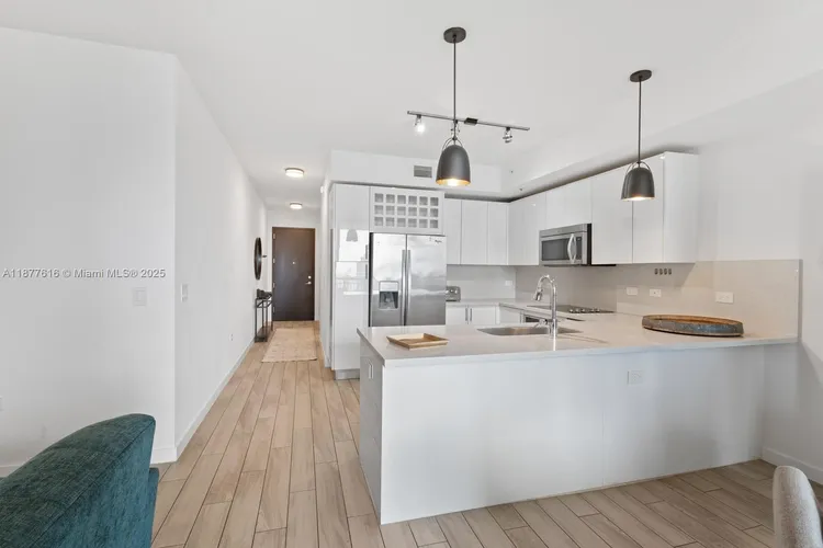 Nine at Mary Brickell Village #2502 image #6